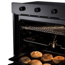 Horno a Gas Negro 75 Litros HEI-75GN | Indurama