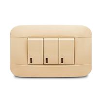 Conmutador Triple Beige Termopolímero 10A | Veto