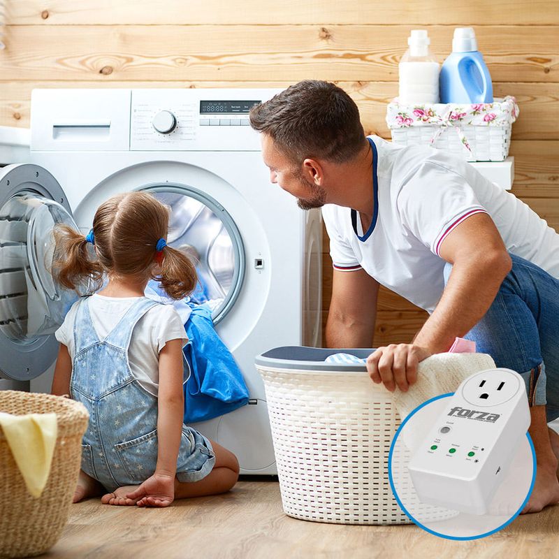 Protector-de-Voltaje-Blanco-1800W-|-Forza