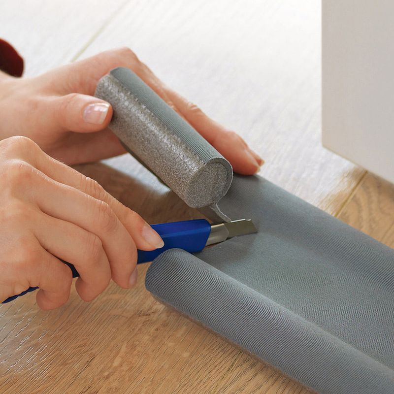 Perfil-Flexible-para-Puerta-Doble-Rollo-Gris-|-Tesa